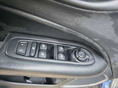 Botonera Elevalunas Jeep Compass LONGITUDE FWD 140CV 103KW