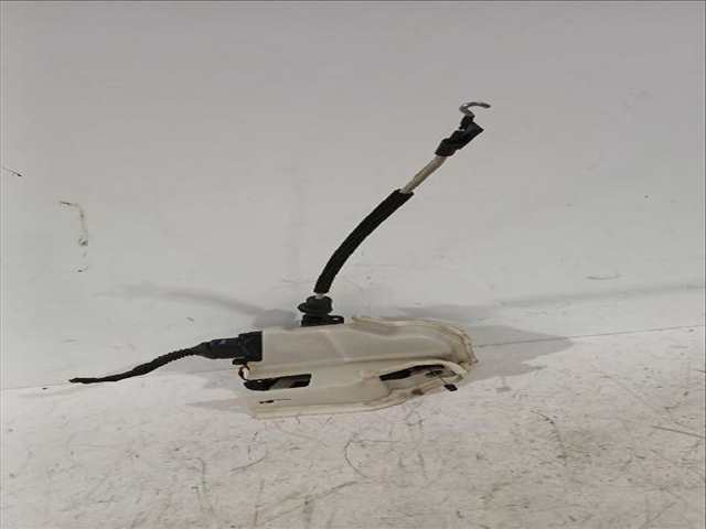 Foto 2ª: Cerradura Puerta Delantera Izquierda Volkswagen Phaeton 3.0 V6 TDI 4MOTION 240CV [CARB CEXA] (2002)