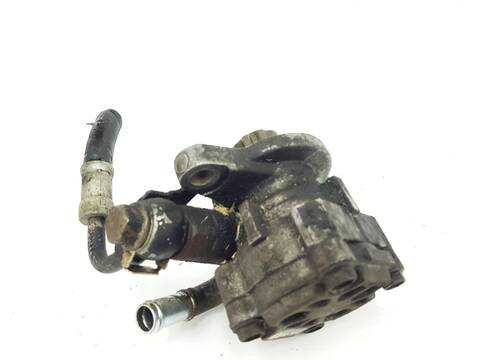 Foto 3ª: Bomba de Direccion Toyota Land Cruiser 3.0 D4-D VX 130CV 97KW [1KDFTV] (2004)