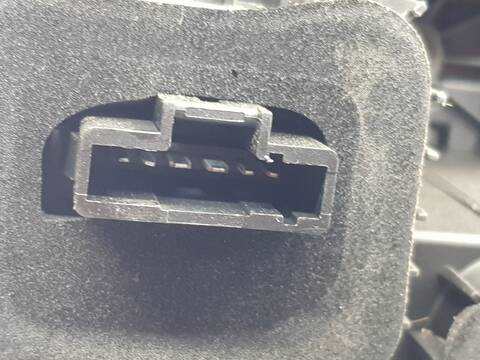 Foto 2ª: Piloto Trasero Izquierdo Dacia Jogger EXTREME