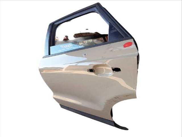 Foto 3ª: Puerta Trasera Izquierda Audi Q3 1.4 TSI (2011)