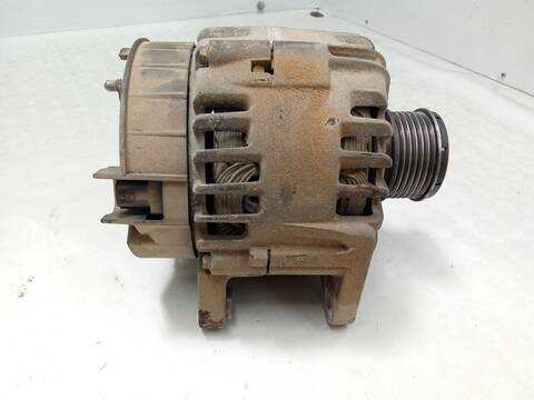 Foto 2ª: Alternador Renault Scenic 1.5 DCI 106CV 78KW [K9K 832] (2010)