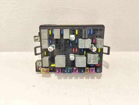 Caja Reles Fusibles Citroen C5 2.0 HDI 109CV
