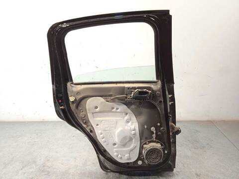 Foto 4ª: Puerta Trasera Izquierda Citroen C3 TONIC 68CV 50KW [ZM01] (2015)