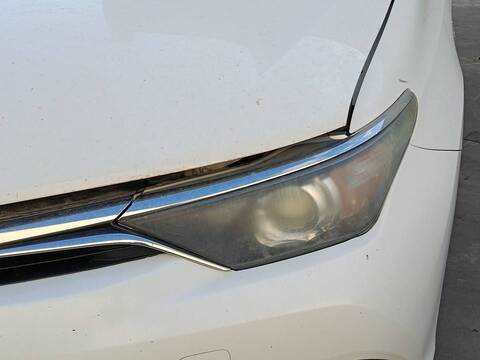 Faro Izquierdo Toyota Auris 2ZR