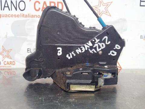 Cerradura Puerta Delantera Derecha Toyota Avensis 2.0 D4-D EXECUTIVE SEDAN 4-PTAS) BERLINA 116CV 85KW