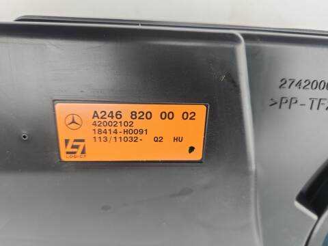 Foto 4ª: Altavoz Mercedes Clase A 140 A 200 CDI - D 176.008) 136CV 100KW [OM 651.930] (2014)