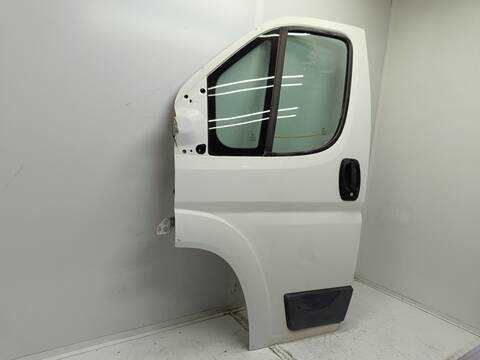 Foto 3ª: Puerta Delantera Izquierda Peugeot Boxer HDI 330) 101CV 74KW CAJA CERRADA [P22DTE] (2007)