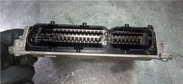 Foto 3ª: Centralita Motor ECU Volkswagen Polo 1.2 ADVANCE [1.2 LTR. - 44 KW] [CGPB]