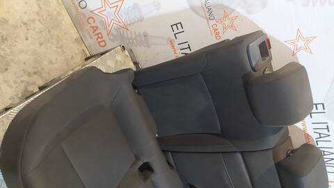 Foto 3ª: Asientos Traseros Opel Insignia COSMO BERLINA 131CV 96KW [A20DTH] (2010)