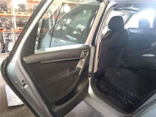 Foto 3ª: Puerta Trasera Izquierda Citroen C4 2.0 SX [2.0 LTR. - 100 KW HDI FAP CAT (RHR - DW10BTED4)] [RHJ (DW10BTED4)]