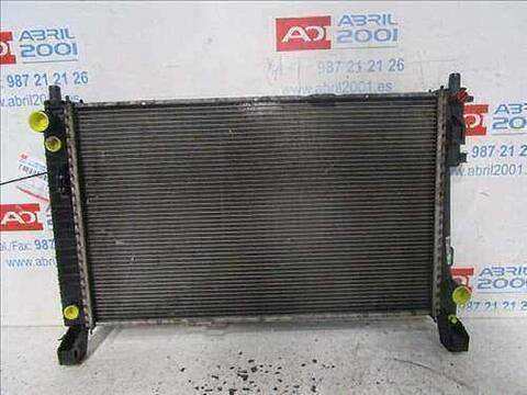 Foto 1ª: Radiador Motor Mercedes Clase B 150 2.0 180 CDI 245.207) 109CV 80KW [OM 640.940] (2007)