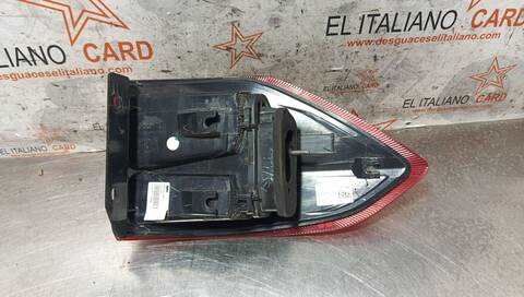 Foto 2ª: Piloto Trasero Derecho Ford EcoSport TITANIUM 125CV 92KW [M1JU] (2018)