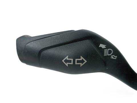 Foto 3ª: Mando Multifuncion Ford Focus EDITION 1 ECOBOOST CAT 125CV [M1DA] (2010)