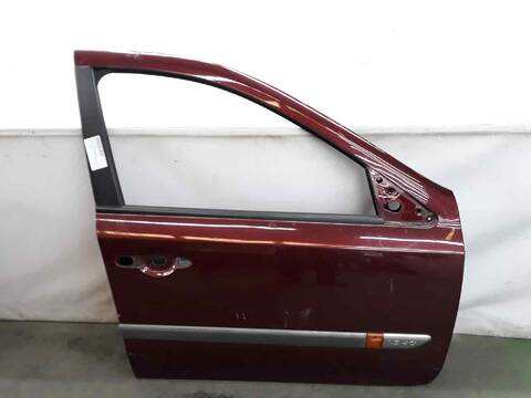 Foto 3ª: Puerta Delantera Derecha Renault Laguna 1.9 DCI D 120CV 62KW [F9Q670] (2001)