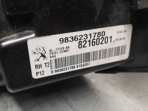 Foto 3ª: Piloto Portón Derecho Peugeot 5008 1.2 HYBRID MRHNYH MRHNYW MRHNSU MRHNSM MRHPY) 136CV 100KW [HN09] (2024)