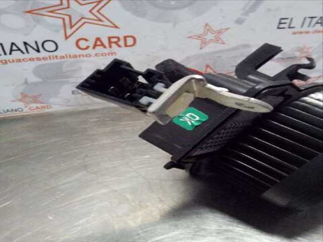 Foto 4ª: Ventilador de Calefacción Mercedes Clase C 160 200 COMPRESSOR 203.045) BERLINA 163CV 120KW [111955] (2002)