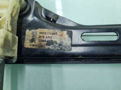 Foto 3ª: Elevalunas Manual Trasero Derecho Citroen C4 EXCLUSIVE PICASSO 150CV 110KW [AH01] (2014)
