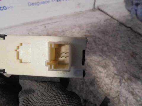 Foto 4ª: Elevalunas Eléctrico Delantero Izquierdo Citroen C4 COOL BERLINA 90CV 66KW [9HX] (2010)