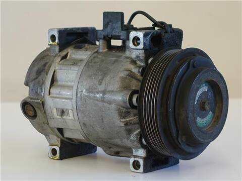 Foto 1ª: Compresor Aire Acondicionado Mercedes Clase C 160 2.2 220 202.022) BERLINA 150CV 110KW [M 111.961] (1997)