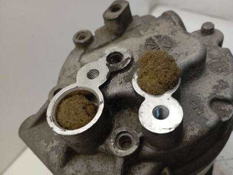 Foto 3ª: Compresor Aire Acondicionado Renault Megane 1.9 DCI DIESEL BERLINA 120CV 88KW II BERLINA 3P (2003)