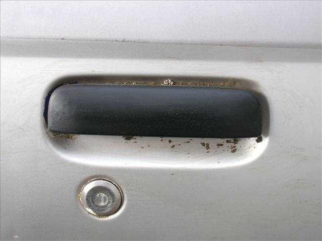 Maneta Exterior Delantera Derecha Nissan Navara 2.5 TD D22, 1998-2002