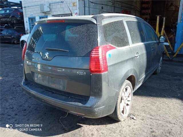 Foto 2ª: Paragolpes Delantero Peugeot 5008 1.6 ACCESS [1.6 LTR. - 82 KW HDI FAP] [9HD]