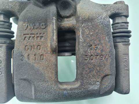 Foto 2ª: Pedal Embrague Volkswagen Passat 2.0 TDI BERLINA 140CV 103KW (2011)
