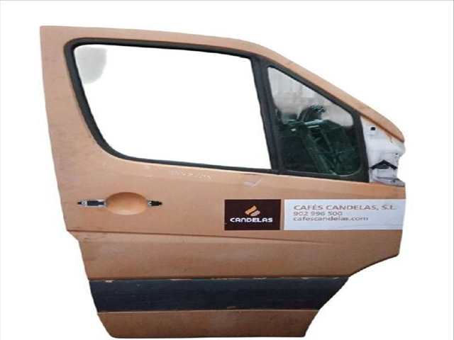 Foto 2ª: Puerta Delantera Derecha Mercedes Sprinter 311 CDI 906.631 906.633 906.635 906.637) FURGONETA (2006)