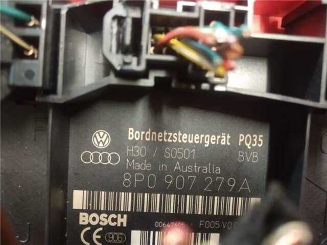 Foto 3ª: Caja Reles Fusibles Audi A3 2.0 TDI 16V [BKD]