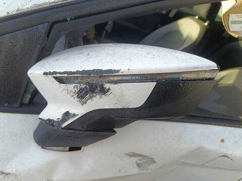 Retrovisor Izquierdo Seat Ibiza ERENCE 95CV 70KW