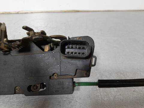 Foto 2ª: Cerradura Puerta Delantera Derecha Fiat Stilo 1.9 JTD CAT 116CV 85KW [192A1000] (2003)