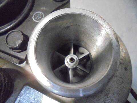 Foto 2ª: Turbocompresor Kia Carens 2.0 TD CAT 113CV 83KW [D4EA] (2006)