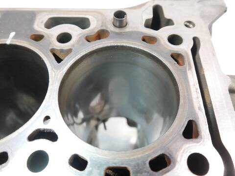 Bloque Motor Ford Transit 105 CV 77KW