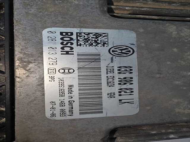 Foto 3ª: Centralita Motor ECU Seat Leon STYLE ECOMOTIVE 105CV 77KW (2006)