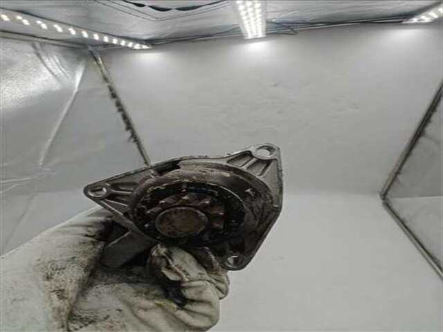 Foto 3ª: Motor de Arranque Volkswagen Transporter 2.5 COMBI L [2.5 LTR. - 75 KW TDI]
