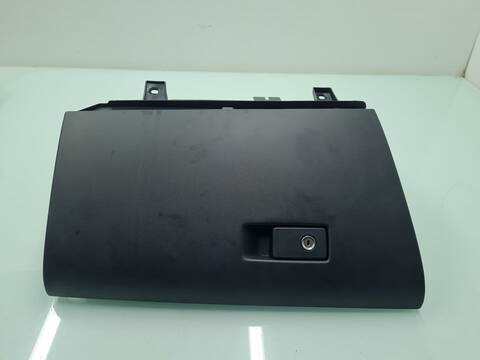 Foto 1ª: Guantera Volvo XC 60 MOMENTUM 2WD 181CV 133KW [D4204T5] (2014)