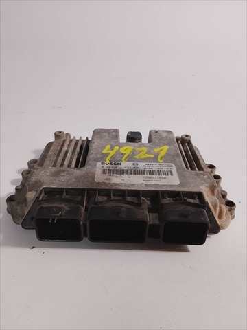 Centralita Motor ECU Renault Master 2.5 D