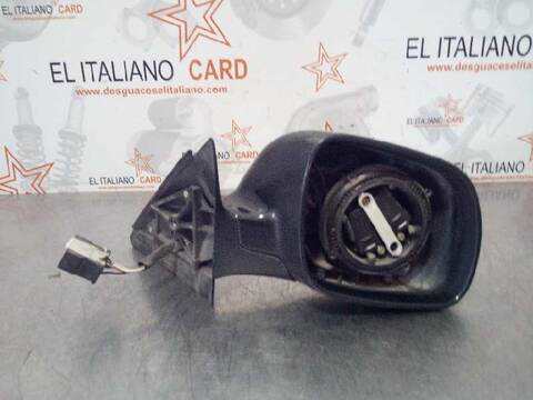 Foto 3ª: Retrovisor Derecho Audi A6 2.5 TDI BERLINA 116CV 85KW (1994)