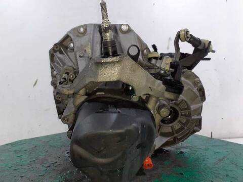 Foto 3ª: Caja Cambios Renault Clio EXPRESSION 68CV 50KW [K9K M7] (2010)