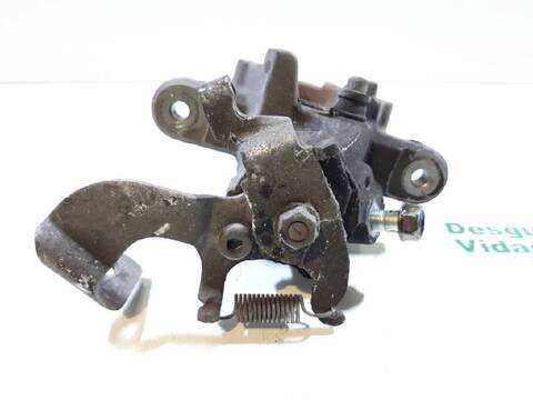 Foto 3ª: Pinza Freno Trasera Izquierdo Toyota Prius 1.8 16V CAT HIBRIDO) 99CV 73KW [2ZR] (2015)