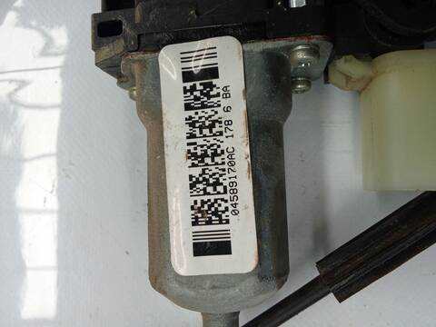 Foto 2ª: Elevalunas Eléctrico Delantero Derecho Jeep Grand Cherokee 3.0 CRD 4X4 218CV 160KW [EXL] (2006)