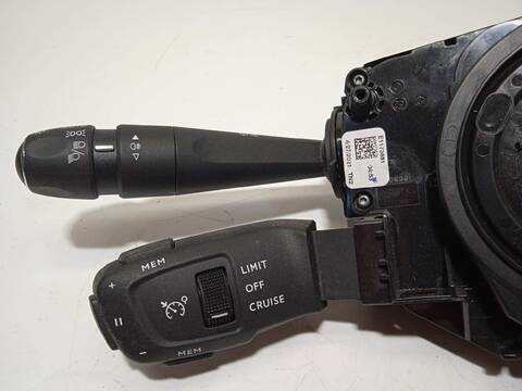 Foto 2ª: Mando Multifuncion DS 3 1.2 12V PURETECH 101CV 74KW [HN05] (2021)