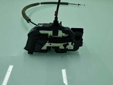Foto 3ª: Cerradura Puerta Trasera Izquierda Nissan Qashqai ACENTA 131CV 96KW [R9M] (2016)