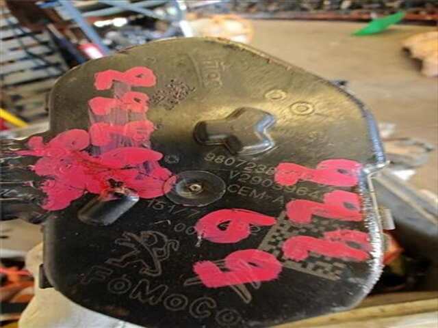 Foto 1ª: Caja Mariposa Peugeot 2008 1.6 ACTIVE [1.6 LTR. - 73 KW BLUE-HDI FAP]