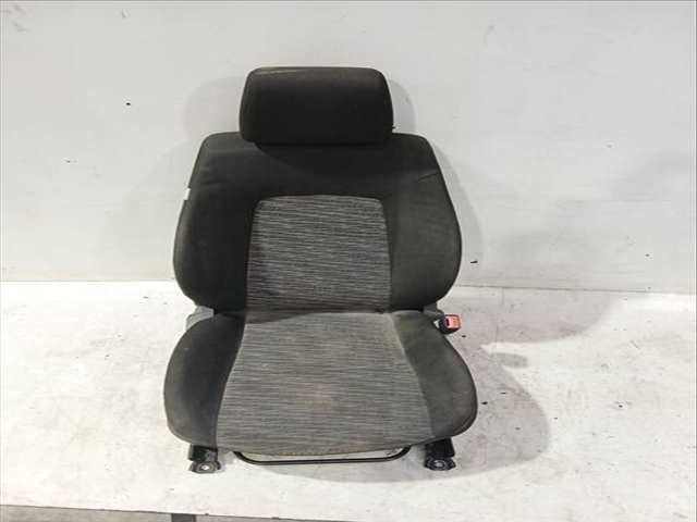 Asiento Delantero Derecho Kia Ceed 1.6 CRDI HATCHBACK ED)