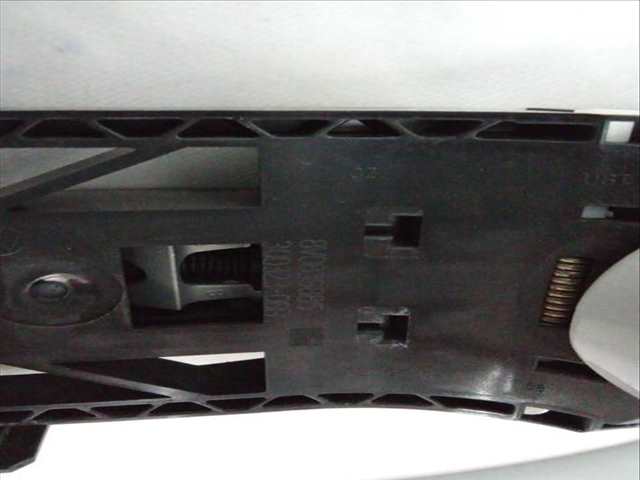 Foto 4ª: Maneta Exterior Delantera Derecha Audi Q3 35 TDI 150CV 110KW [DFGA,DTSA,DTSB,DXPA] (2023)