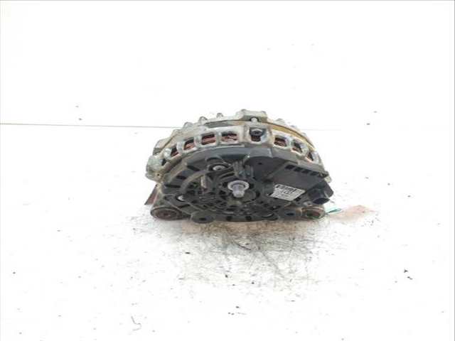 Foto 2ª: Alternador Renault Kadjar 1.6 DCI 130 HLA4) (2015)