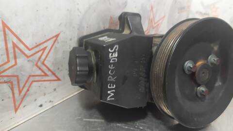 Foto 4ª: Bomba de Direccion Mercedes Clase E 180 BERLINA (1995)