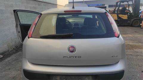 Portón Fiat Punto 1.4 G 77CV 57KW EVO PUNTO 199) 199A2000